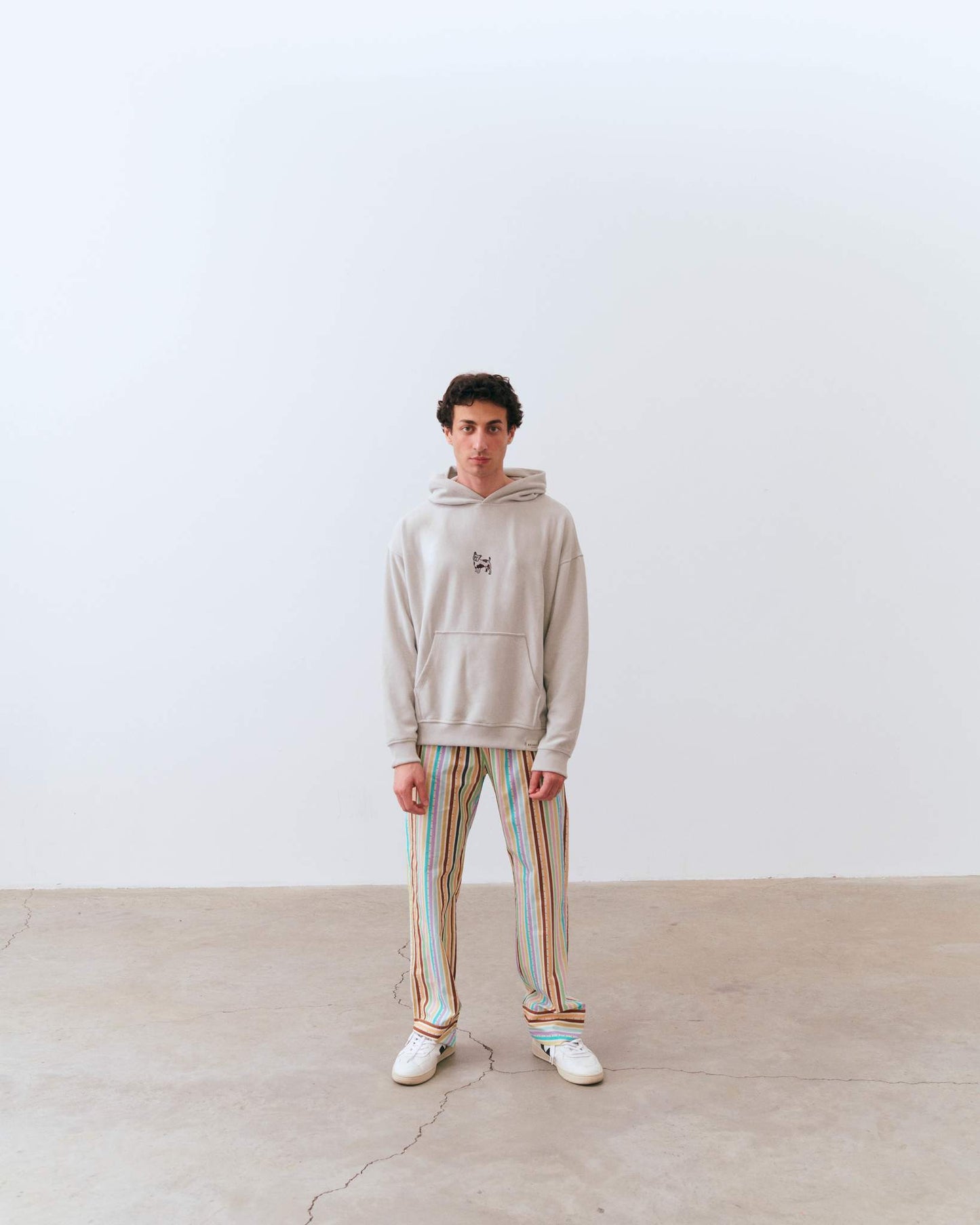 Bulldog Hoodie -Gray